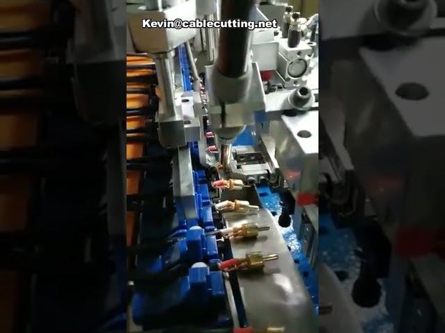 Teljesen automatikus huzalelőkészítő és DC forrasztógép 2 és 3 tűs csatlakozókhoz