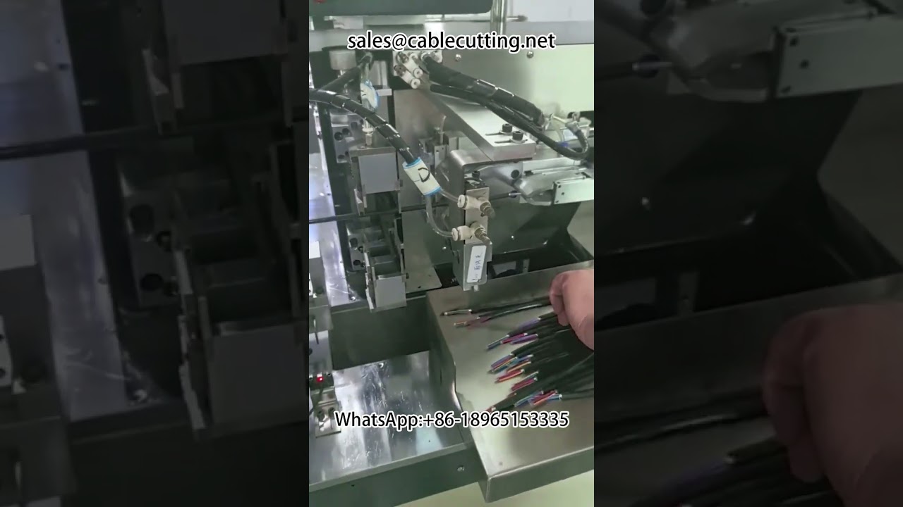 Többmagos vezeték automata vágása, hámozása és ónozása – 0,9 mm 8 magos, 1,25 mm sodrott vezeték