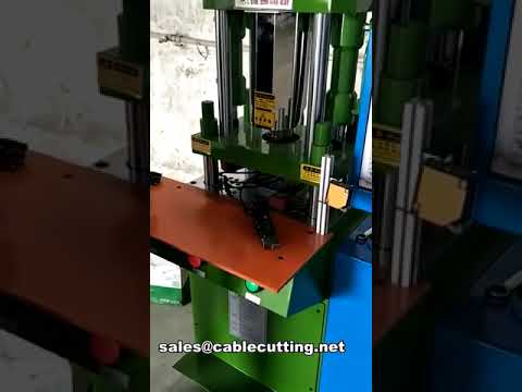 Nagy pontosságú patch kábel fröccsöntő gép automatizált gyártáshoz