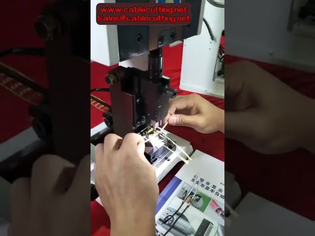YHT2 Érintőképernyős Automata Huzalcsupaszító és Vágógép 3-13mm Kerek Kábelekhez