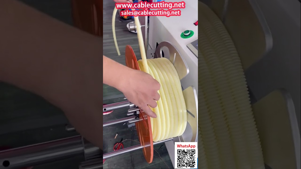 Hullámos cső sorba rendező és tekercselő automata gép