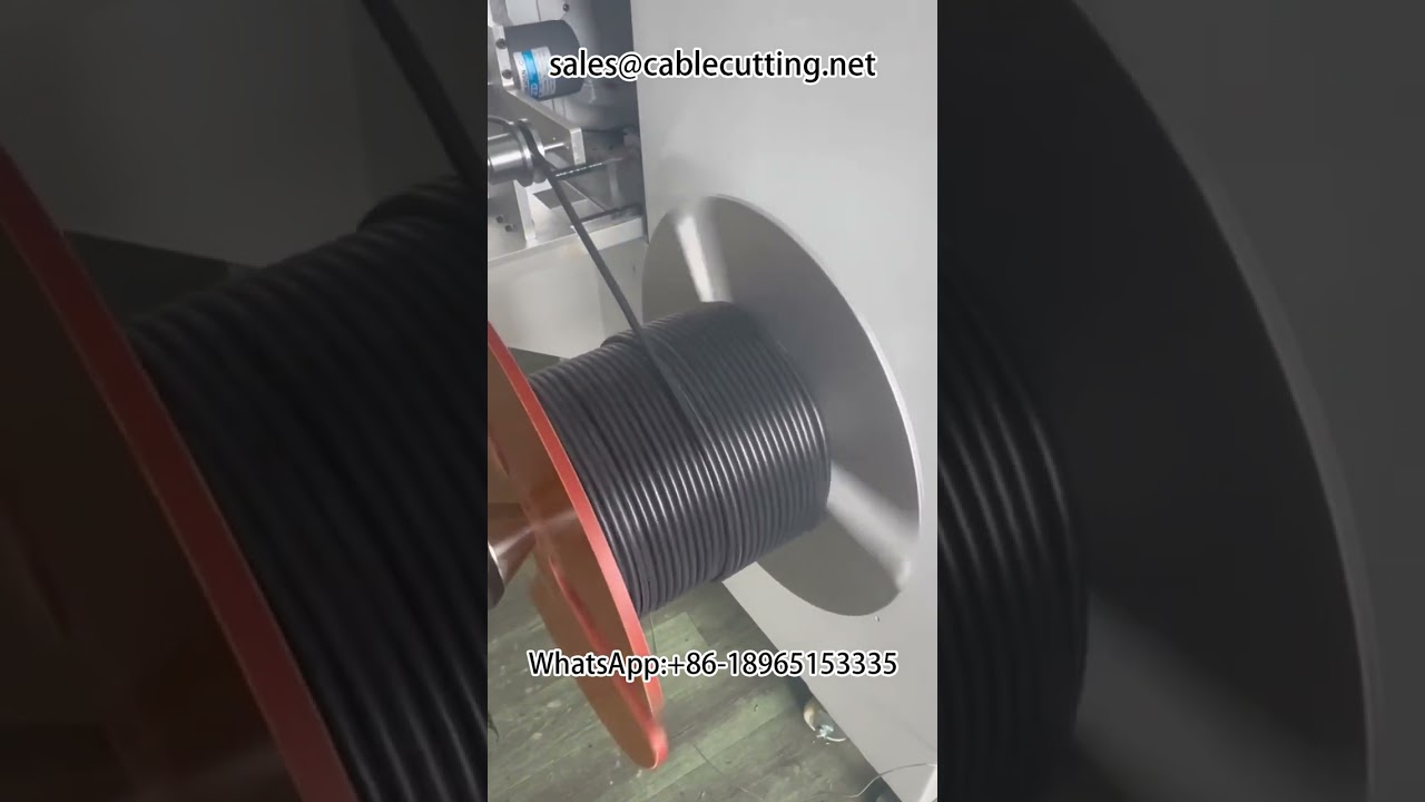 Mérőszalagos visszacsévélő gép: nagy tekercsek felosztása kisebb tekercsekre #VisszacsévélőGép