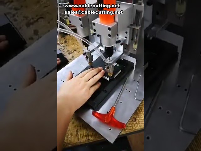 Handheld Automatic Locking Screwdriver | Blowing & Semi-Automatic Locking Screwdriver